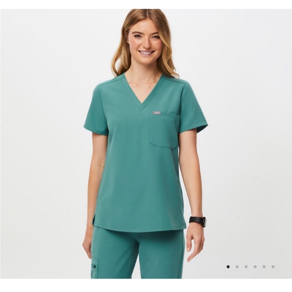 Figs Catarina Cactus Scrub Top